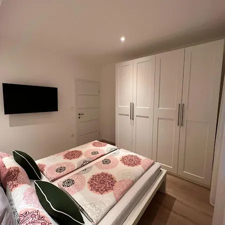 Apartment Lamore *